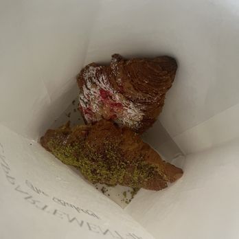 L’Appartement 4F - Pistachio rose croissant and almond and raspberry croissant - Bakeries Near Me - New York, New York L’Appartement 4F - Pistachio rose croissant and almond and raspberry croissant - Bakeries Near Me - New York, New York