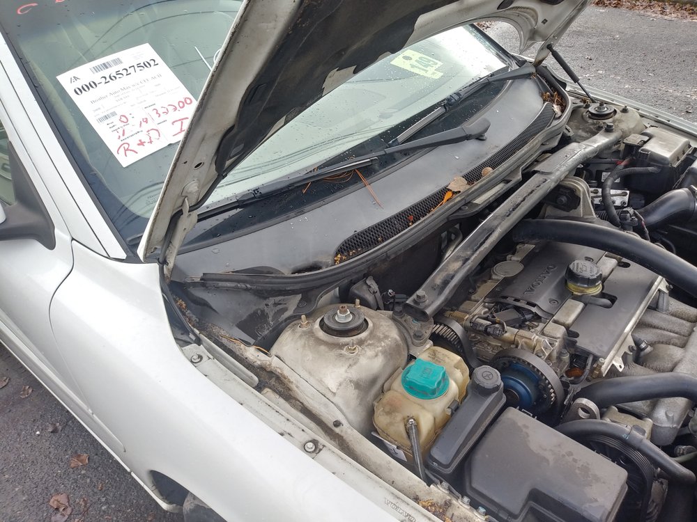 INSURANCE AUTO AUCTIONS Updated September 2024 11499 Douglas Rd