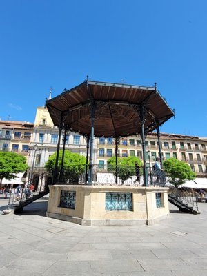 Segovia by null
