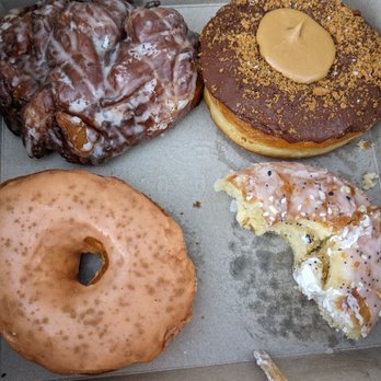 Dough Joy - Apple fritter, cookie buttah, pumpkin spice - Donuts Near Me - Seattle, Washington Dough Joy - Apple fritter, cookie buttah, pumpkin spice - Donuts Near Me - Seattle, Washington