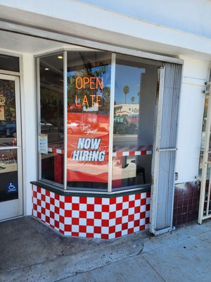 Joe's Pizza Mid-City by null