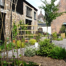 Kings Lynn Art Centre - Art, Cities and Landscapes is a European Project with France. Volunteers are making final ammendments before the Garden Launch