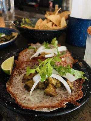 La Loncheria by null