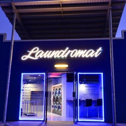 Springfield Serviced Laundromat - The trendiest and cleanest laundromat around. Plasma TV, vending machine, change machine, fold table, Free Wi-Fi and much more