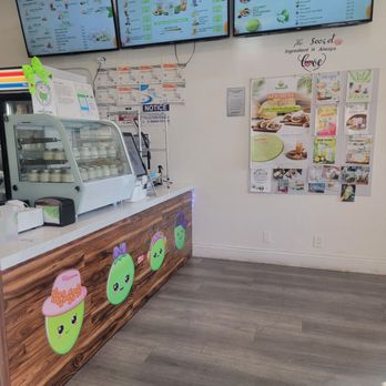 Coconut & Co - Wifey love the coconut ice cream here!!! - Bubble Tea Near Me - Alhambra, California Coconut & Co - Wifey love the coconut ice cream here!!! - Bubble Tea Near Me - Alhambra, California