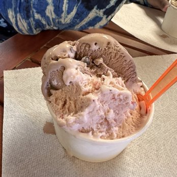 Our Founding Farmers - Chocolate/ Strawberry - Ice Cream & Frozen Yogurt Near Me - Hawi, Hawaii