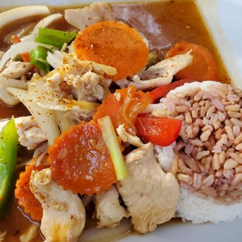Ruan Thai Hut - a plate of rice and vegetables - Thai Near Me - Hilton Head Island, South Carolina Ruan Thai Hut - a plate of rice and vegetables - Thai Near Me - Hilton Head Island, South Carolina