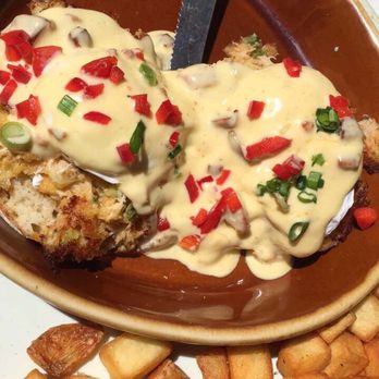 Another Broken Egg Cafe - Breakfast & Brunch Near Me - Miramar Beach, Florida