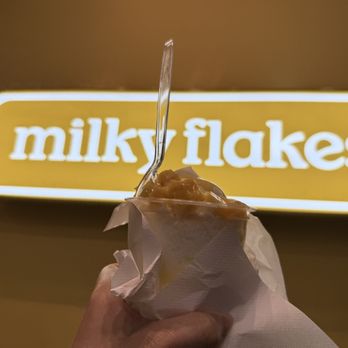 Milky Flakes - Mango milky flakes - Ice Cream & Frozen Yogurt Near Me - Walnut Creek, California