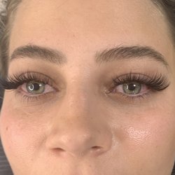 Lorian Lash - A light feathered volume set