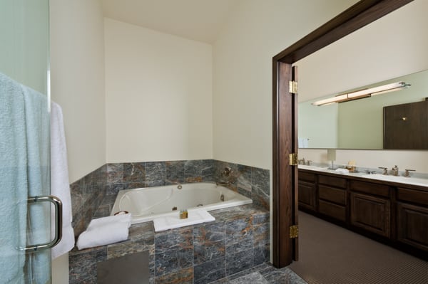 Knob Hill Inn Sun Valley by null