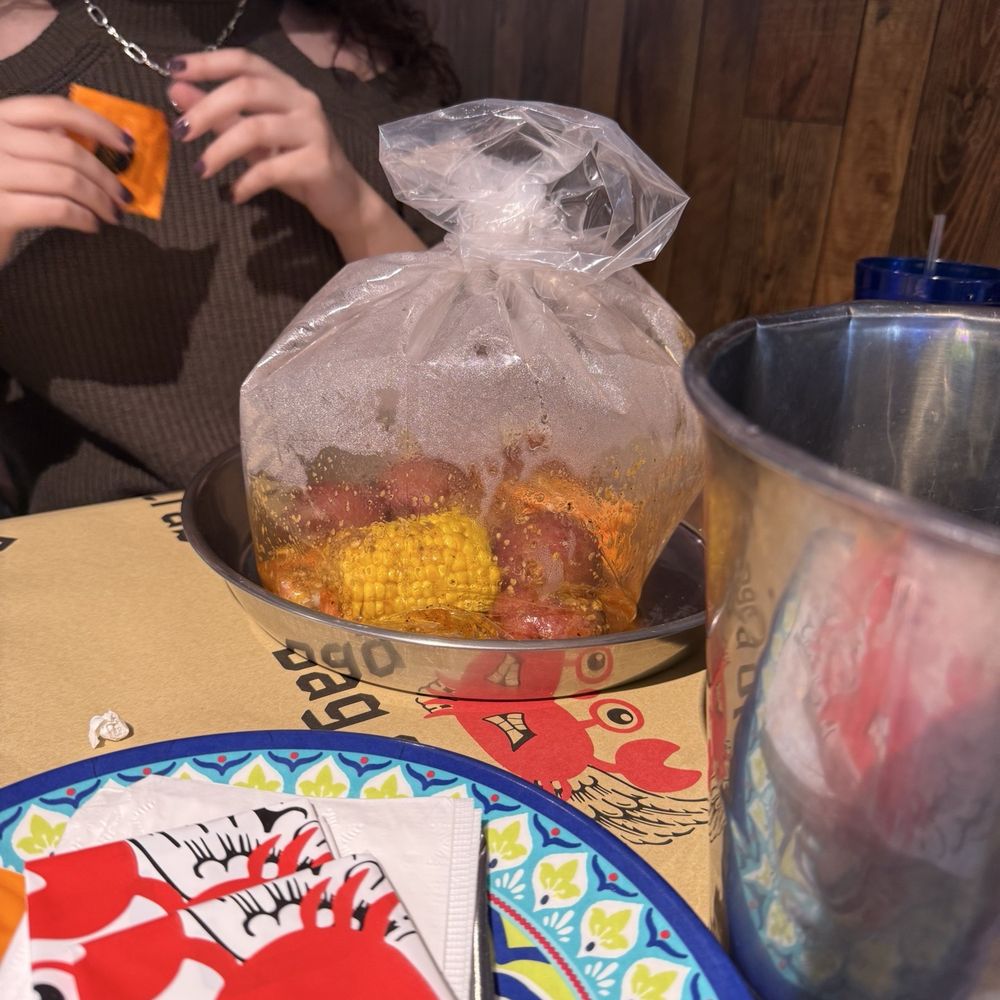 Pier 18 - Combos - Seafood Near Me - Saginaw, Texas Pier 18 - Combos - Seafood Near Me - Saginaw, Texas