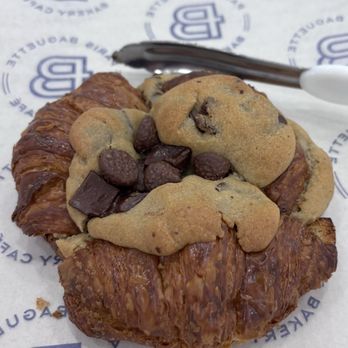 Paris Baguette - Crookie - Bakeries Near Me - Phoenix, Arizona Paris Baguette - Crookie - Bakeries Near Me - Phoenix, Arizona