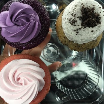 Elite Bakery - Guava ($2.85)- 4/5 stars, Ube ($3.75)- 4/5 stars, Cookies n Cream ($2.85)- 2.5/5 stars - Bakeries Near Me - Union City, California Elite Bakery - Guava ($2.85)- 4/5 stars, Ube ($3.75)- 4/5 stars, Cookies n Cream ($2.85)- 2.5/5 stars - Bakeries Near Me - Union City, California