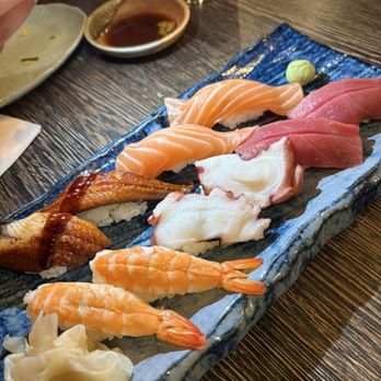 Sankyu Sushi & Izakaya - Sushi Bars Near Me - Mount Prospect, Illinois
