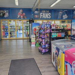 Short Stop Food & Liquor