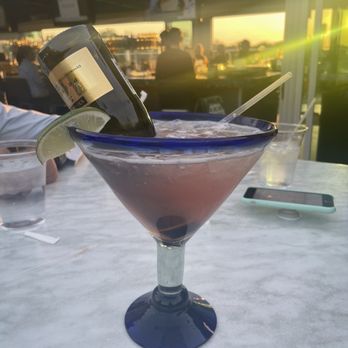 Rooftop 120 - Love Potion - Lounges Near Me - Glastonbury, Connecticut Rooftop 120 - Love Potion - Lounges Near Me - Glastonbury, Connecticut