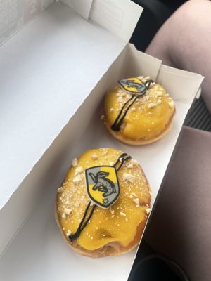 Krispy Kreme by null