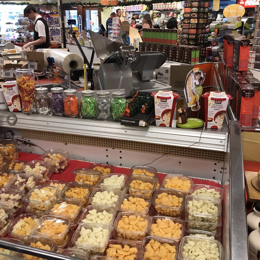 Frankenmuth Cheese Haus - And more cheese - Cheese Shops Near Me - Frankenmuth, Michigan
