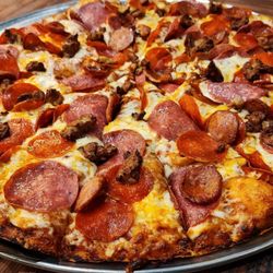 Round Table Pizza - XL Montague's All Meat Marvel (12/7/23)