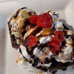 Brownie Sundae