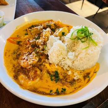 Maggie McFly's - Bang-Bang Shrimp and Chicken - New American Near Me - Virginia Beach, Virginia