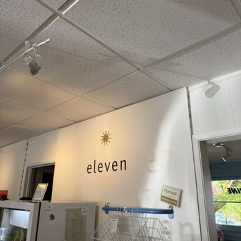 Eleven Winery - Wineries Near Me - Bainbridge Island, Washington