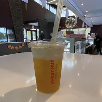 Sweet Hut Bakery & Cafe - Cafes Near Me - Marietta, Georgia
