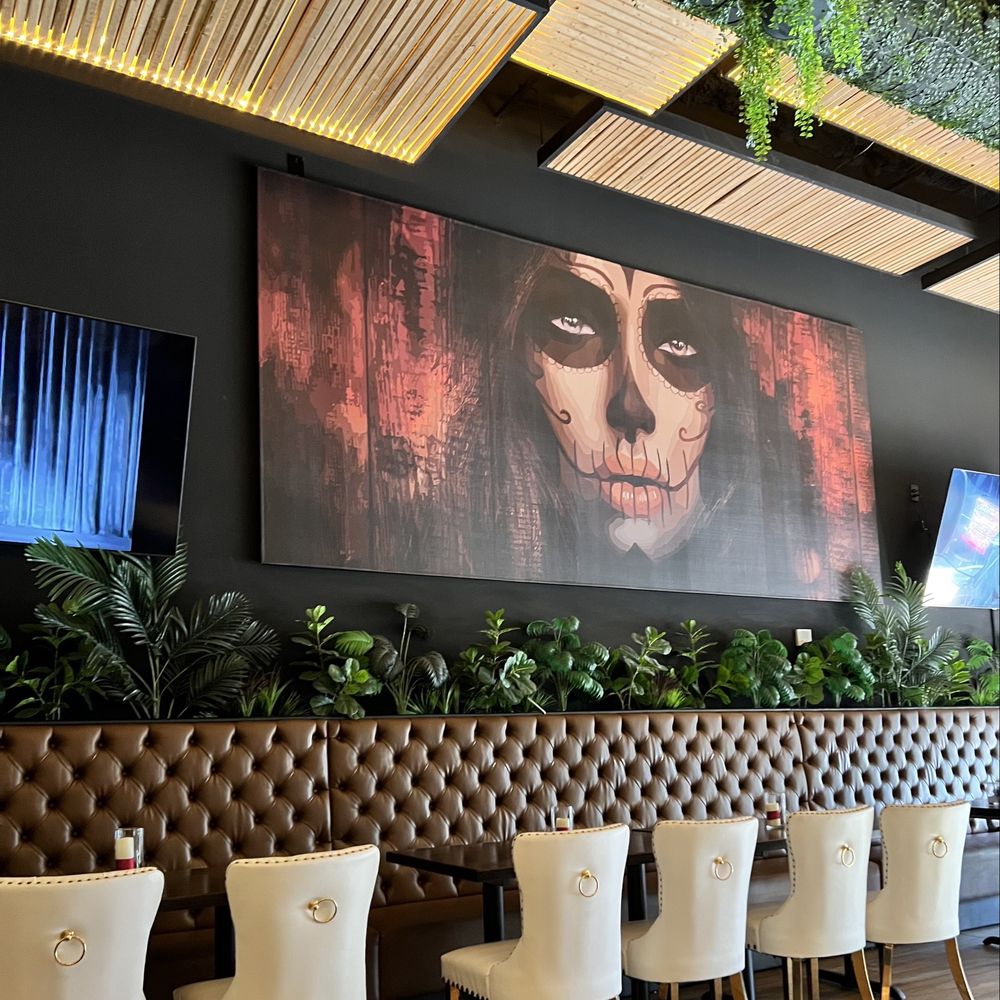 La Viuda Negra Cantina - Inside decor - Cocktail Bars Near Me - Duluth, Georgia La Viuda Negra Cantina - Inside decor - Cocktail Bars Near Me - Duluth, Georgia