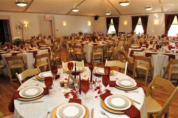 The Commonwealth Club by null