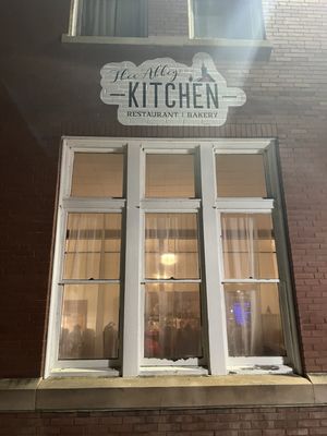 Thee Abbey Kitchen / Arcadia Academy by null