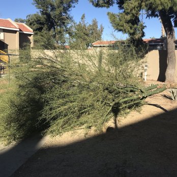 Amberwood Villas - Apartments Near Me - Hemet, California