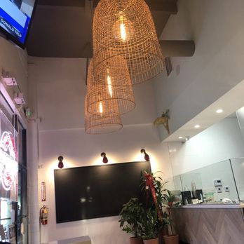 Sweet Rice - Interior - Thai Near Me - Gardena, California Sweet Rice - Interior - Thai Near Me - Gardena, California