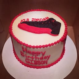 Red Velvet Cake