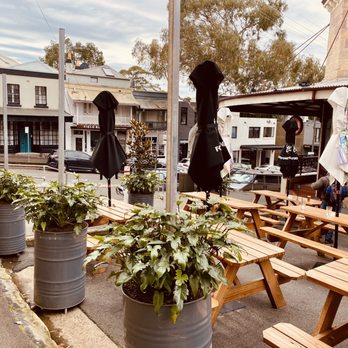 London Hotel & Restaurant - Bars Near Me - Balmain, NSW