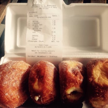 Leonard's Bakery - Bakeries Near Me - Honolulu, Hawaii
