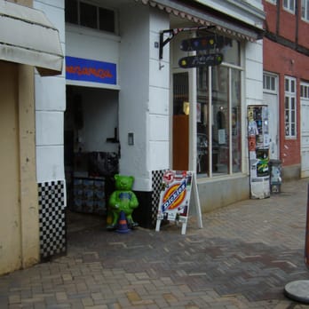 Caramba Skateshop - Sports Wear Near Me - Flensburg, SH