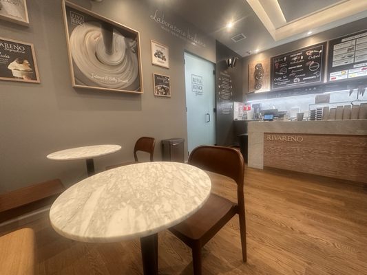Rivareno Gelato by null