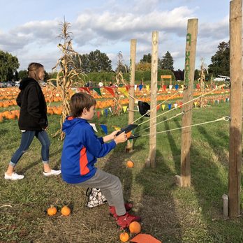 Double R Farms Pumpkin Patch - Pumpkin sling shot - Pumpkin Patches Near Me - Puyallup, Washington
