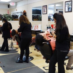 Usha Beauty Salon
