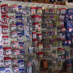 Sportsmans Market And Gas