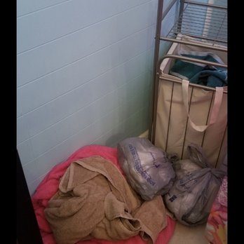 Crystal Beach Cabanas - Dirty towels in bathroom! Gross!!! - Vacation Rentals Near Me - Crystal Beach, Texas Crystal Beach Cabanas - Dirty towels in bathroom! Gross!!! - Vacation Rentals Near Me - Crystal Beach, Texas