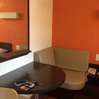 Motel 6 - I love their new furniture! Perfect sitting area! Feels so modern! - Hotels Near Me - Simi Valley, California Motel 6 - I love their new furniture! Perfect sitting area! Feels so modern! - Hotels Near Me - Simi Valley, California
