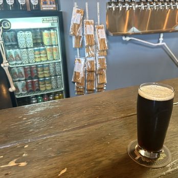Black Horizon Brewing Company - Guapo Gaucho - Breweries Near Me - Willowbrook, Illinois