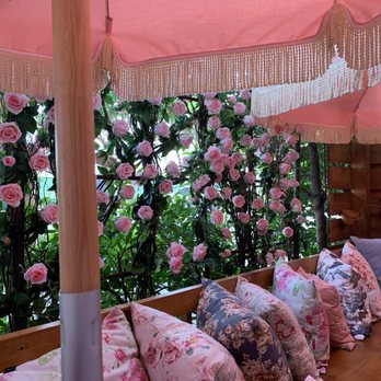 Little Hen - Terrace - Breakfast & Brunch Near Me - Miami, Florida