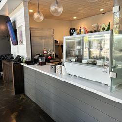 Snowy Village Dessert Cafe - The interior