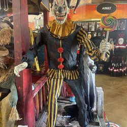 Spirit Halloween - Animatronic