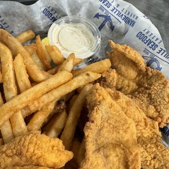 Mandeville Seafood Market & Eatery - Catfish platter with fries - Cajun/Creole Near Me - Mandeville, Louisiana Mandeville Seafood Market & Eatery - Catfish platter with fries - Cajun/Creole Near Me - Mandeville, Louisiana