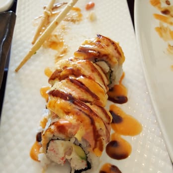 Mika Sushi - Delicious salmon roll. - Japanese Near Me - Orange, California