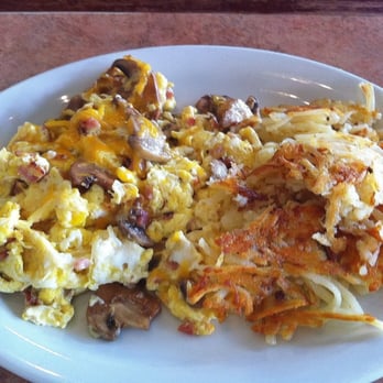 Seal Rock Inn - Ham and Mushroom Omelette - Hotels Near Me - San Francisco, California